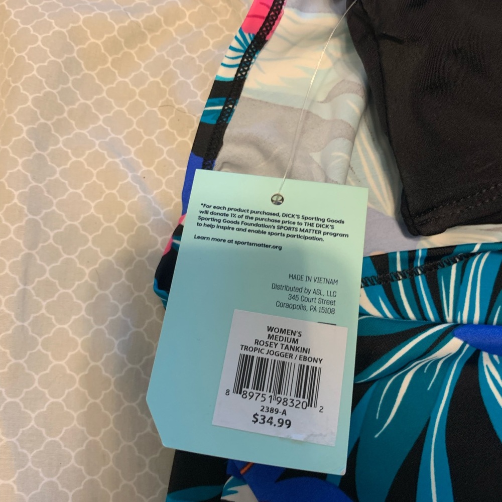 Womens DSG Swimsuit - Picture 8 of 8